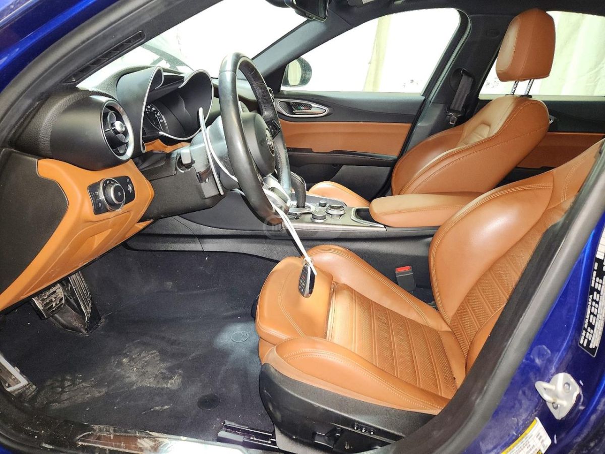 Alfa Romeo Giulia - фото 7