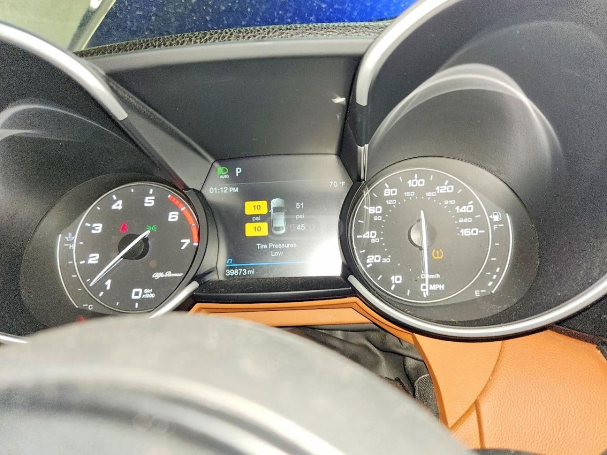 Alfa Romeo Giulia - фото 9