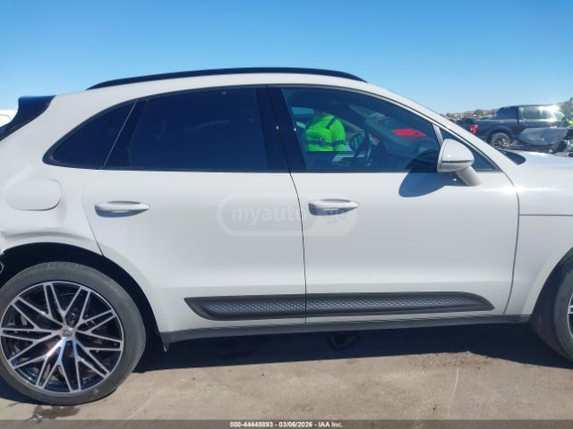Porsche Macan 2024 — миниатюра 12