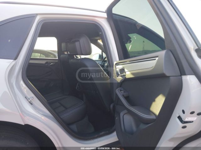 Porsche Macan 2024 — миниатюра 8