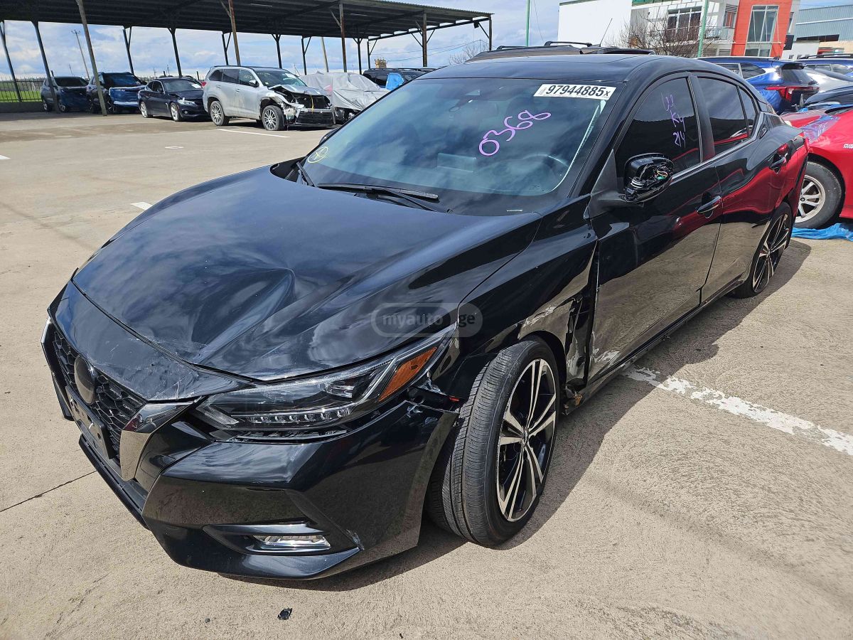 Nissan Sentra - фото 1