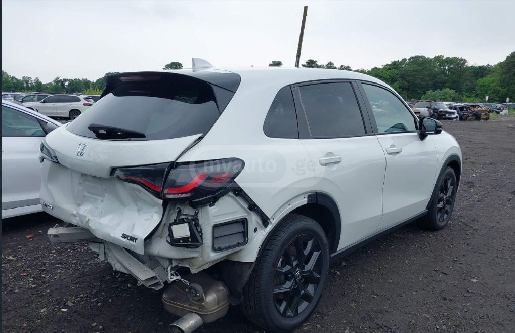 Honda HR-V - фото 3