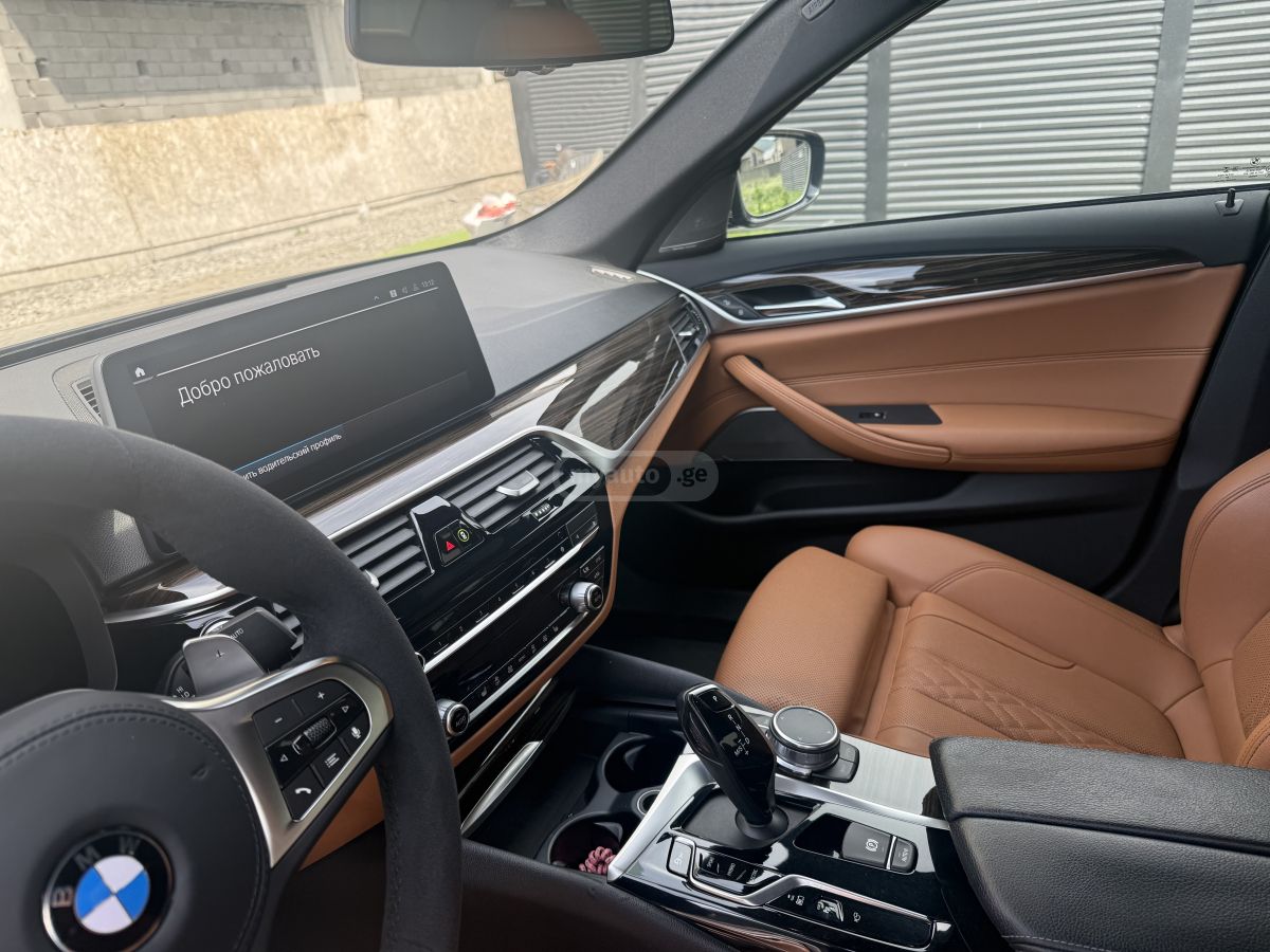 BMW 530 - фото 13