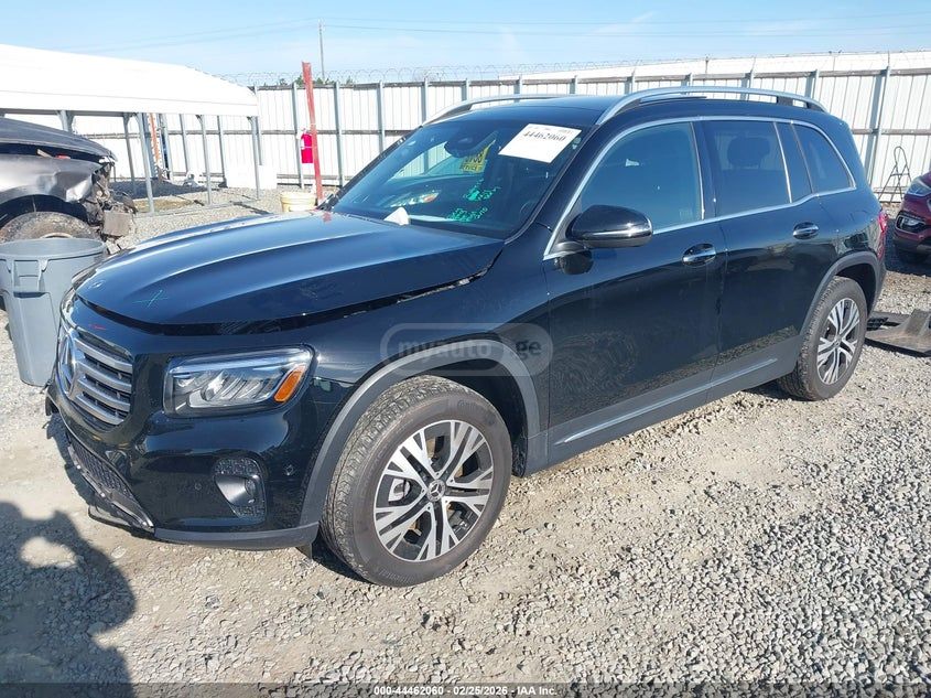 Mercedes-Benz GLB 250 2024 — миниатюра 1