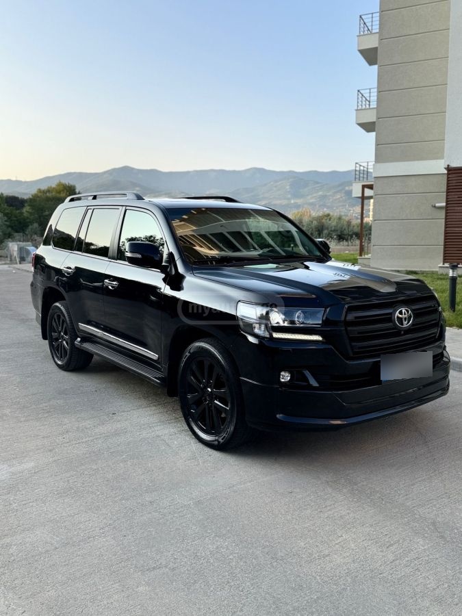 Toyota Luxury 4dr 4x4 Automatic — миниатюра 1