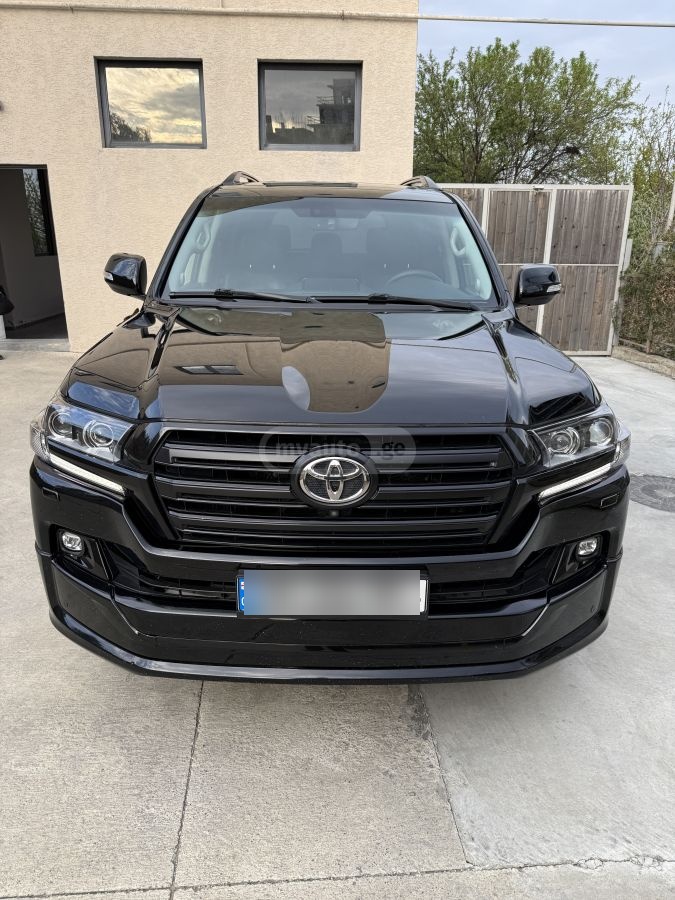 Toyota Luxury 4dr 4x4 Automatic — миниатюра 3