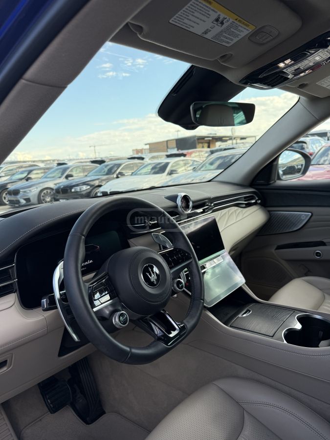 Maserati Grecale 2022 — миниатюра 15