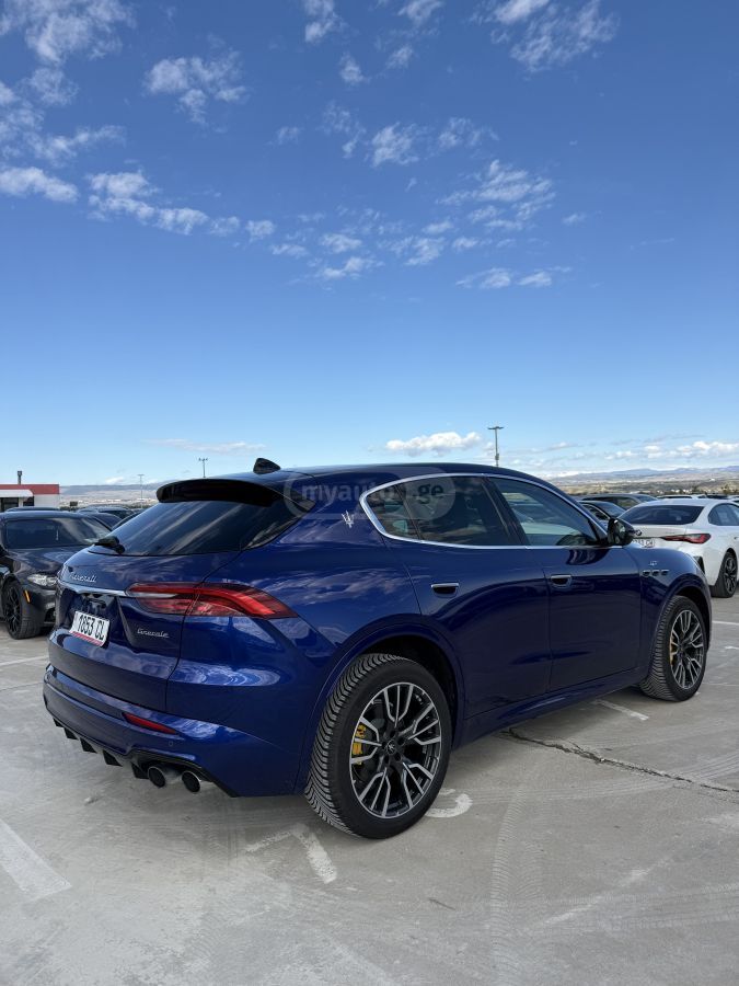 Maserati Grecale 2022 — миниатюра 7