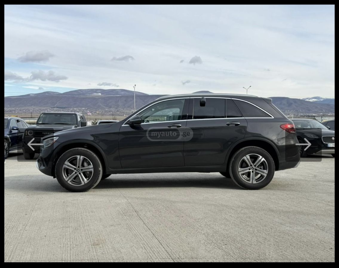 Mercedes-Benz GLC 300 - фото 9