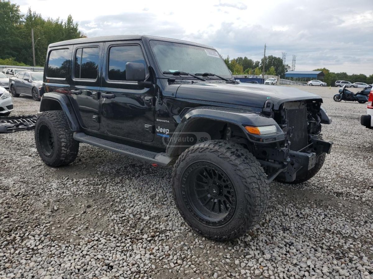 Jeep Sahara 4dr 4x4 Automatic — миниатюра 3