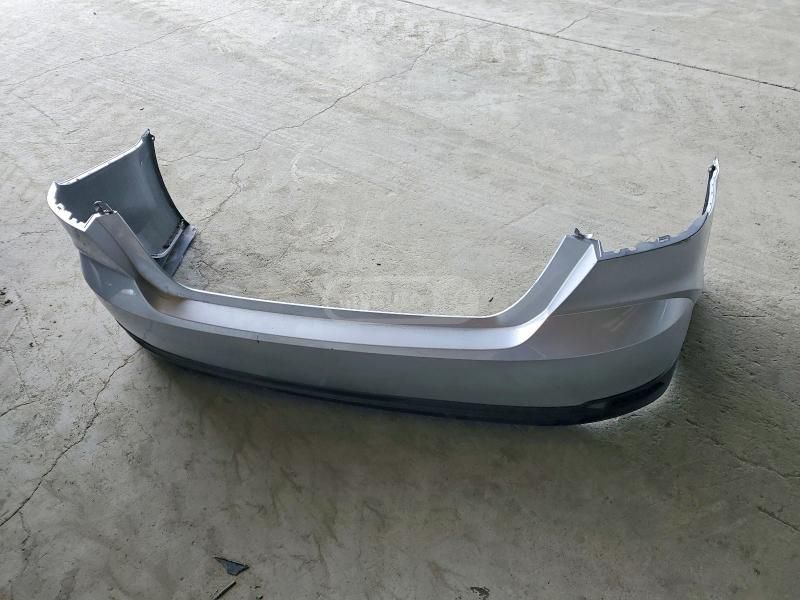 Toyota Camry - фото 12