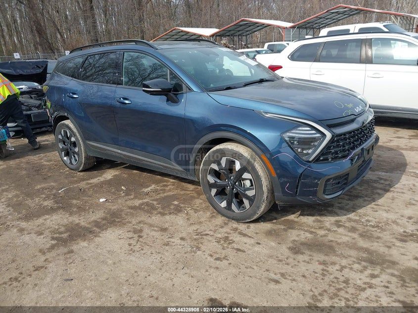 Kia Sportage - фото 1