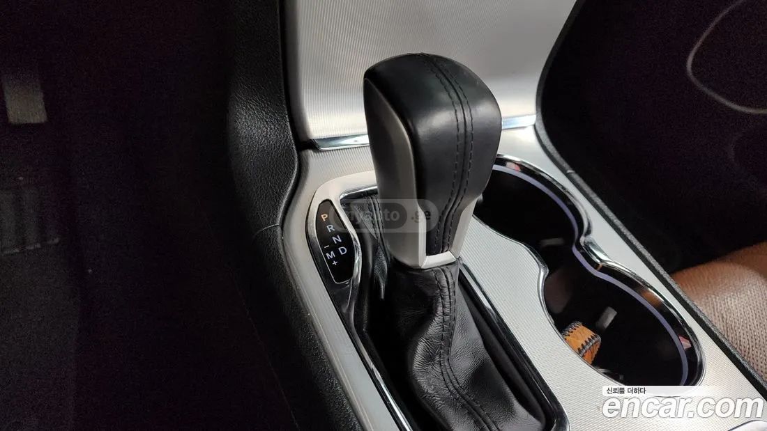 Jeep Grand Cherokee - фото 9