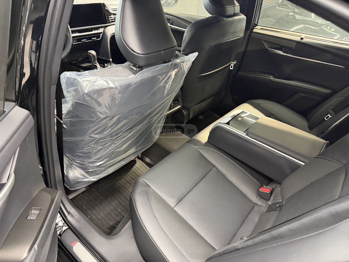 Toyota Camry - фото 11