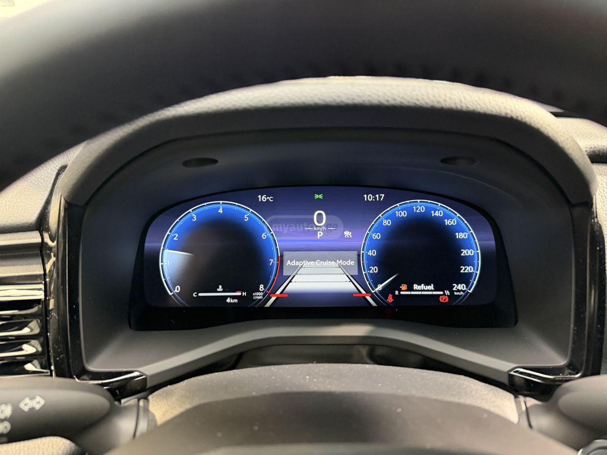 Toyota Camry - фото 8