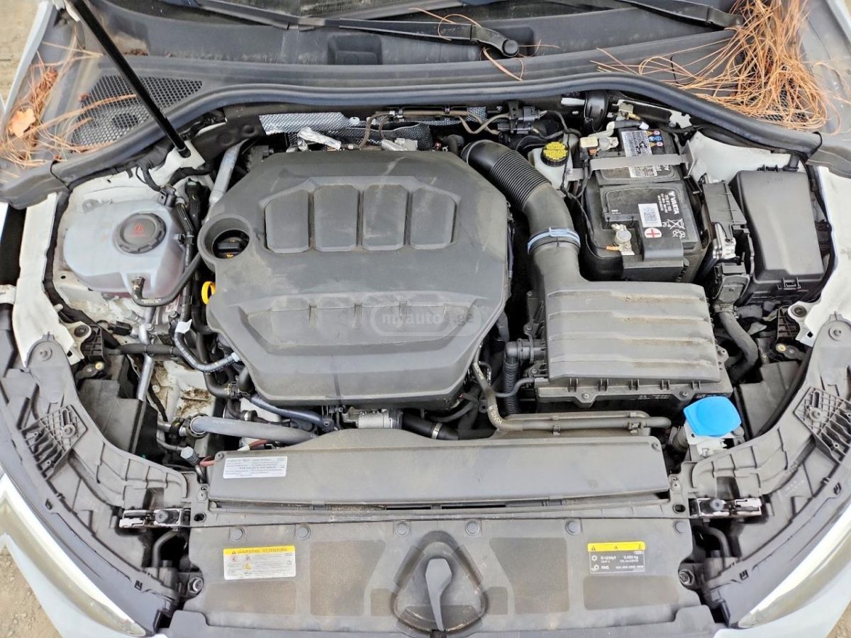 Audi 40 Premium 4dr All-Wheel Drive — миниатюра 10