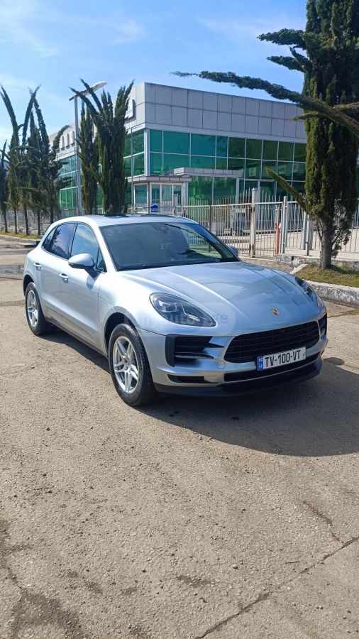 Porsche Macan - фото 1