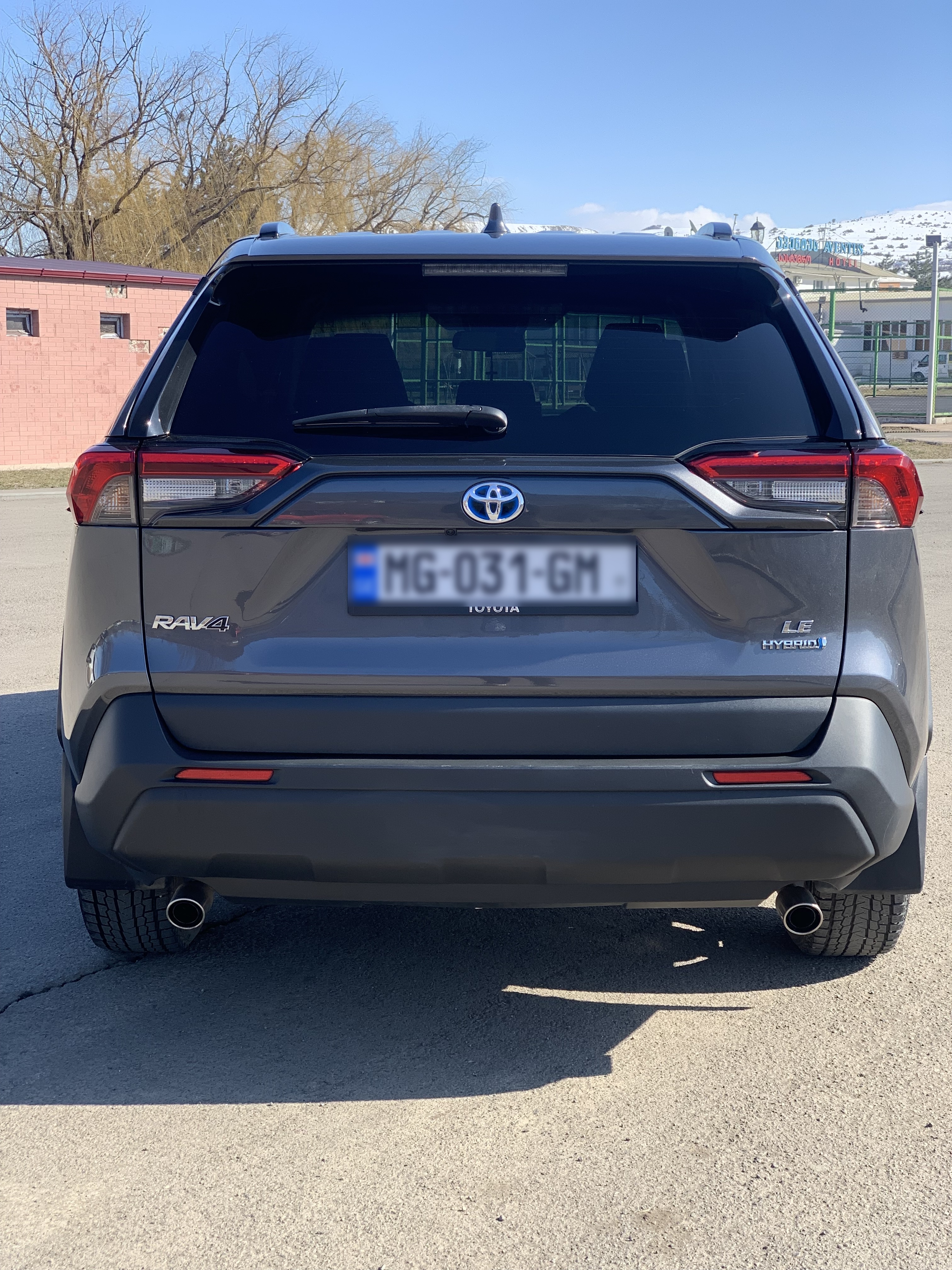 Toyota LE 4dr All-Wheel Drive CVT — миниатюра 7