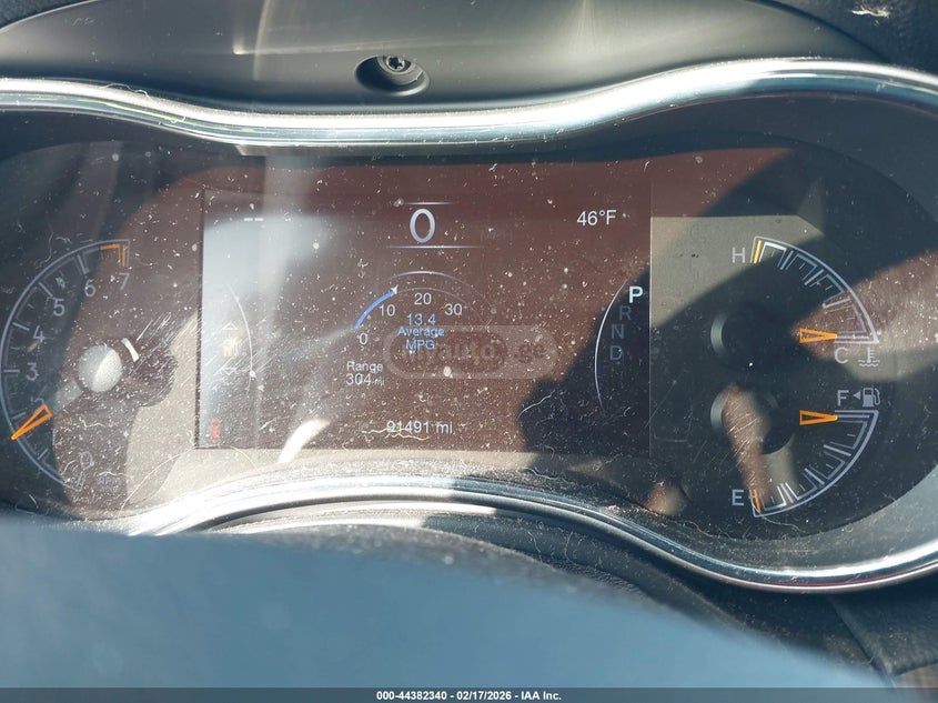 Jeep Grand Cherokee - фото 11