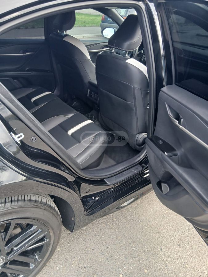 Toyota Camry - фото 10