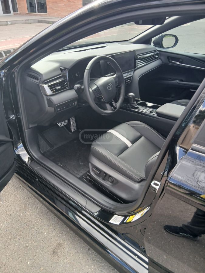 Toyota Camry - фото 12