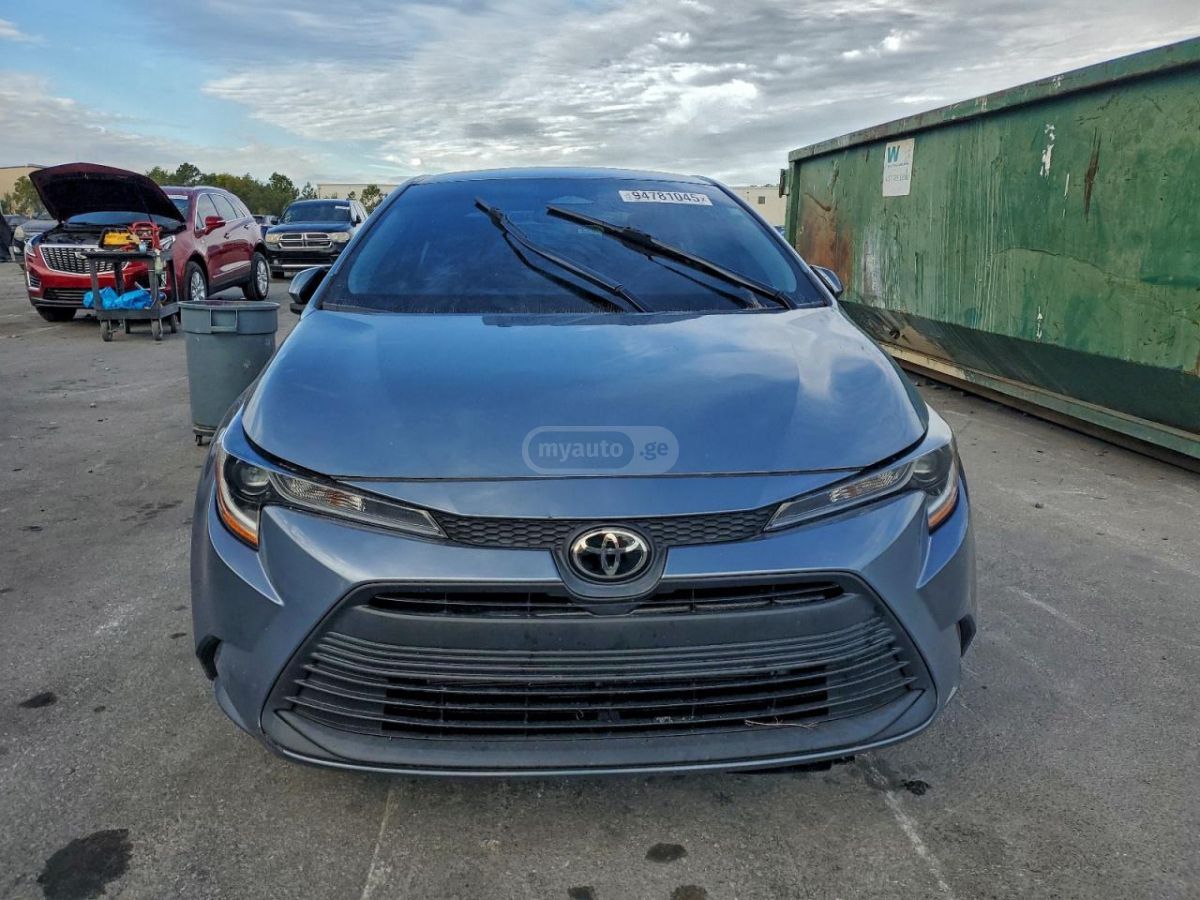 Toyota LE 4dr Sedan CVT — миниатюра 5