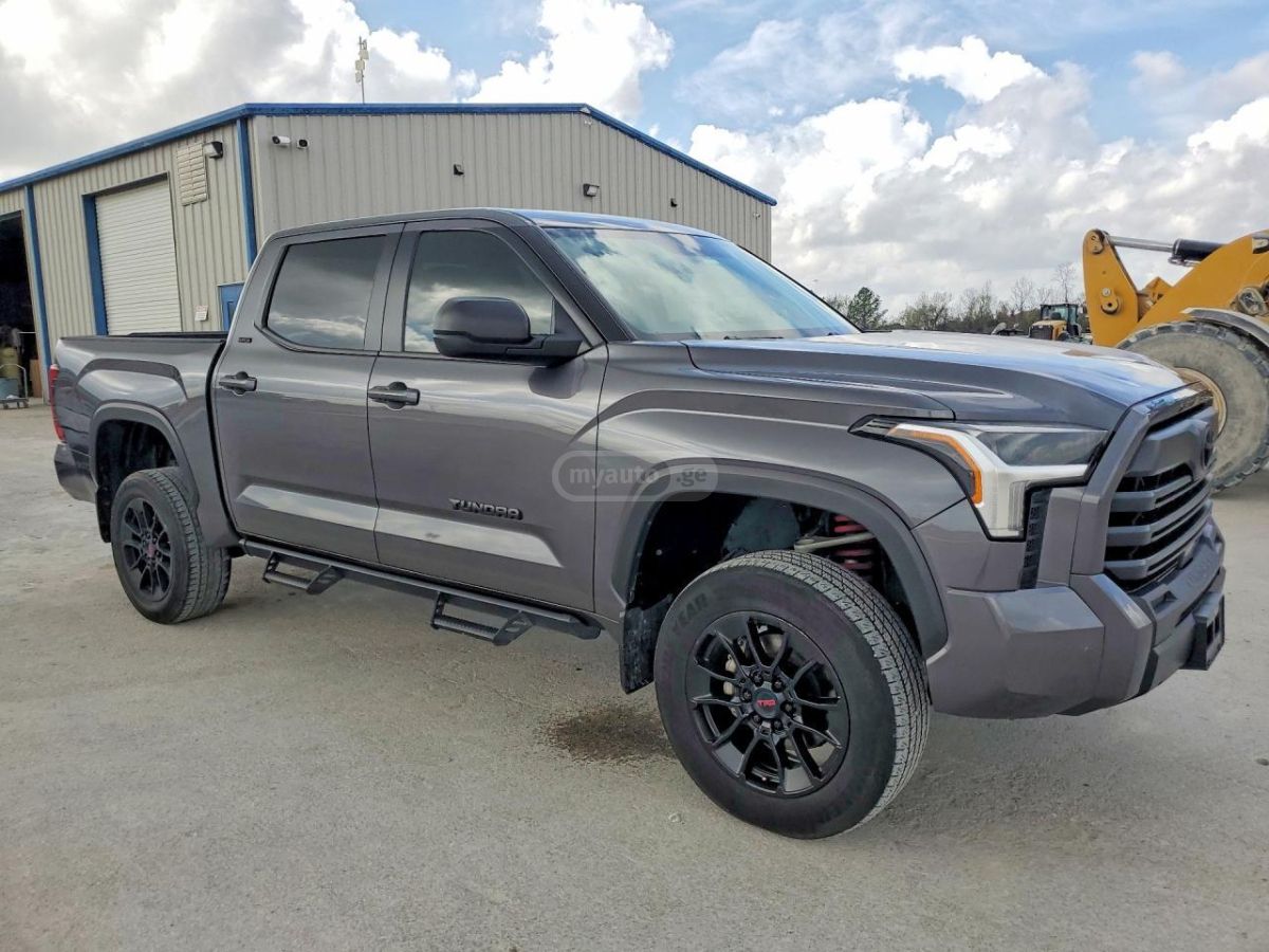 Toyota Tundra 2024 — миниатюра 4