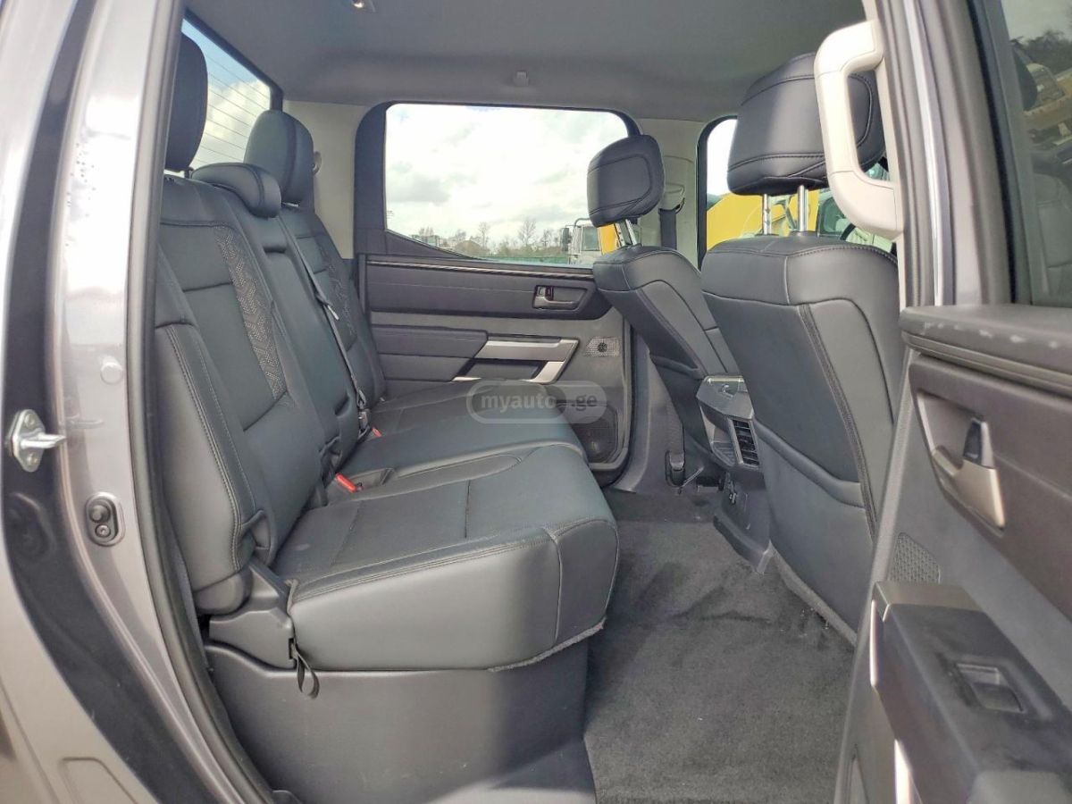 Toyota Tundra 2024 — миниатюра 9