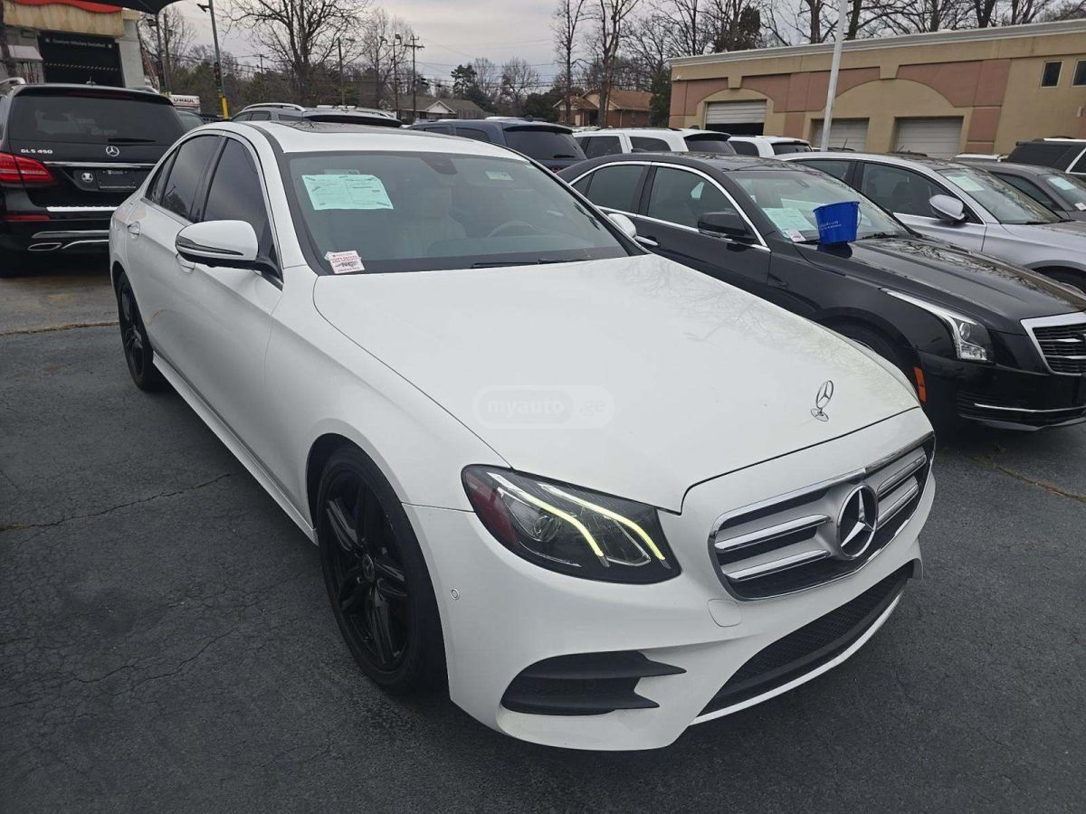 Mercedes-Benz E 350 - фото 2