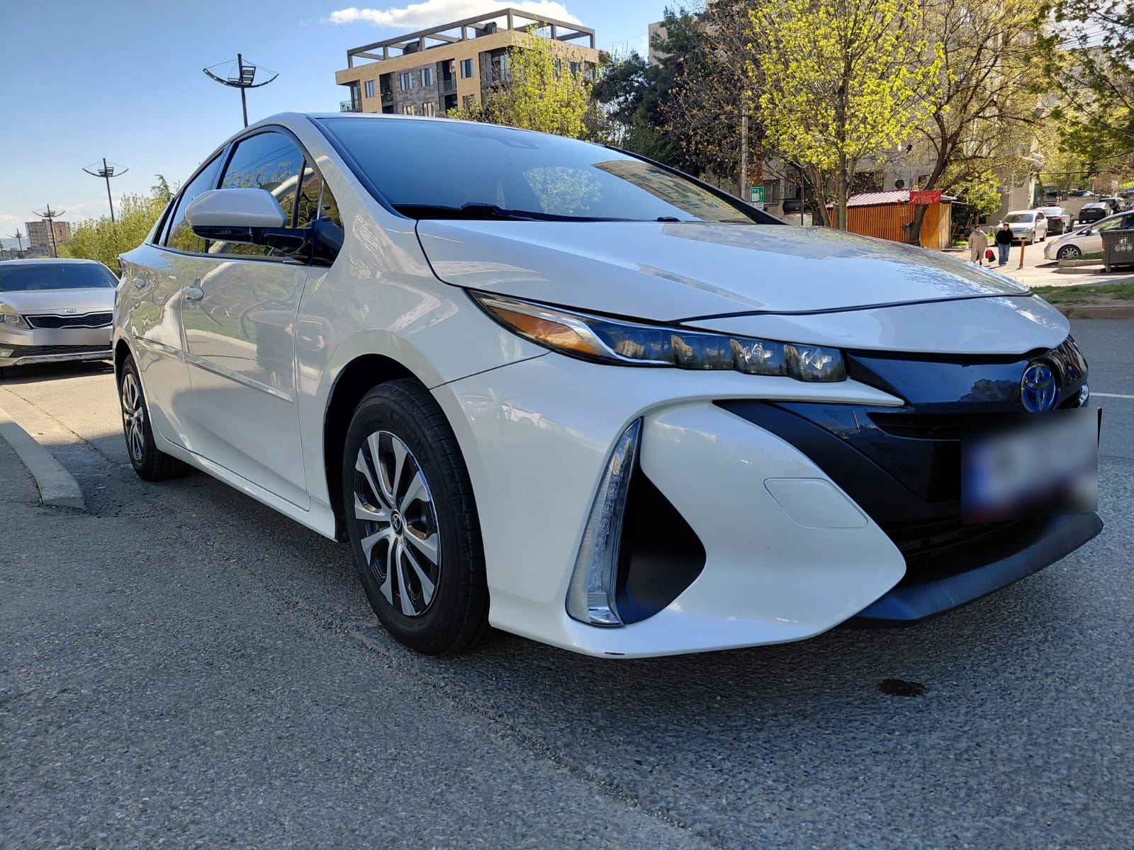 Toyota Prius Prime - фото 5