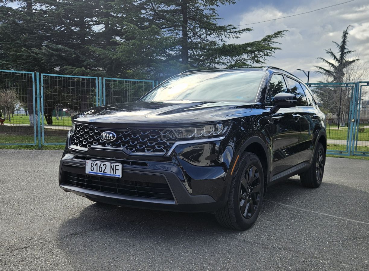 Kia Sorento - фото 1