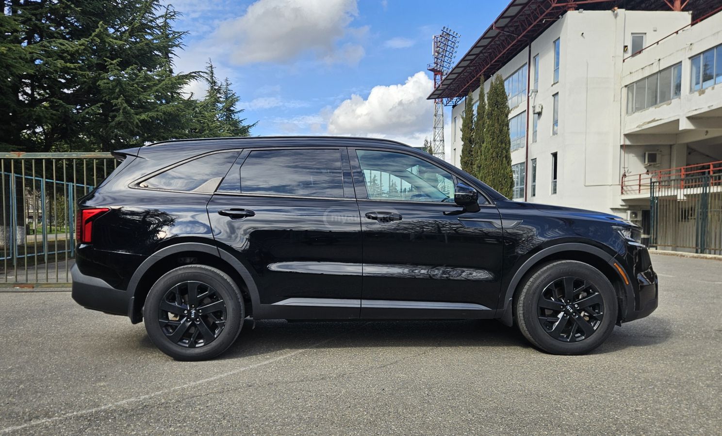 Kia Sorento - фото 4