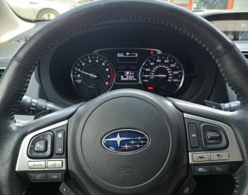 SubaruForester2017