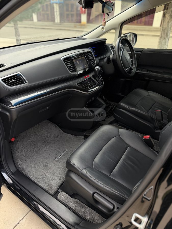 Honda Odyssey - фото 11