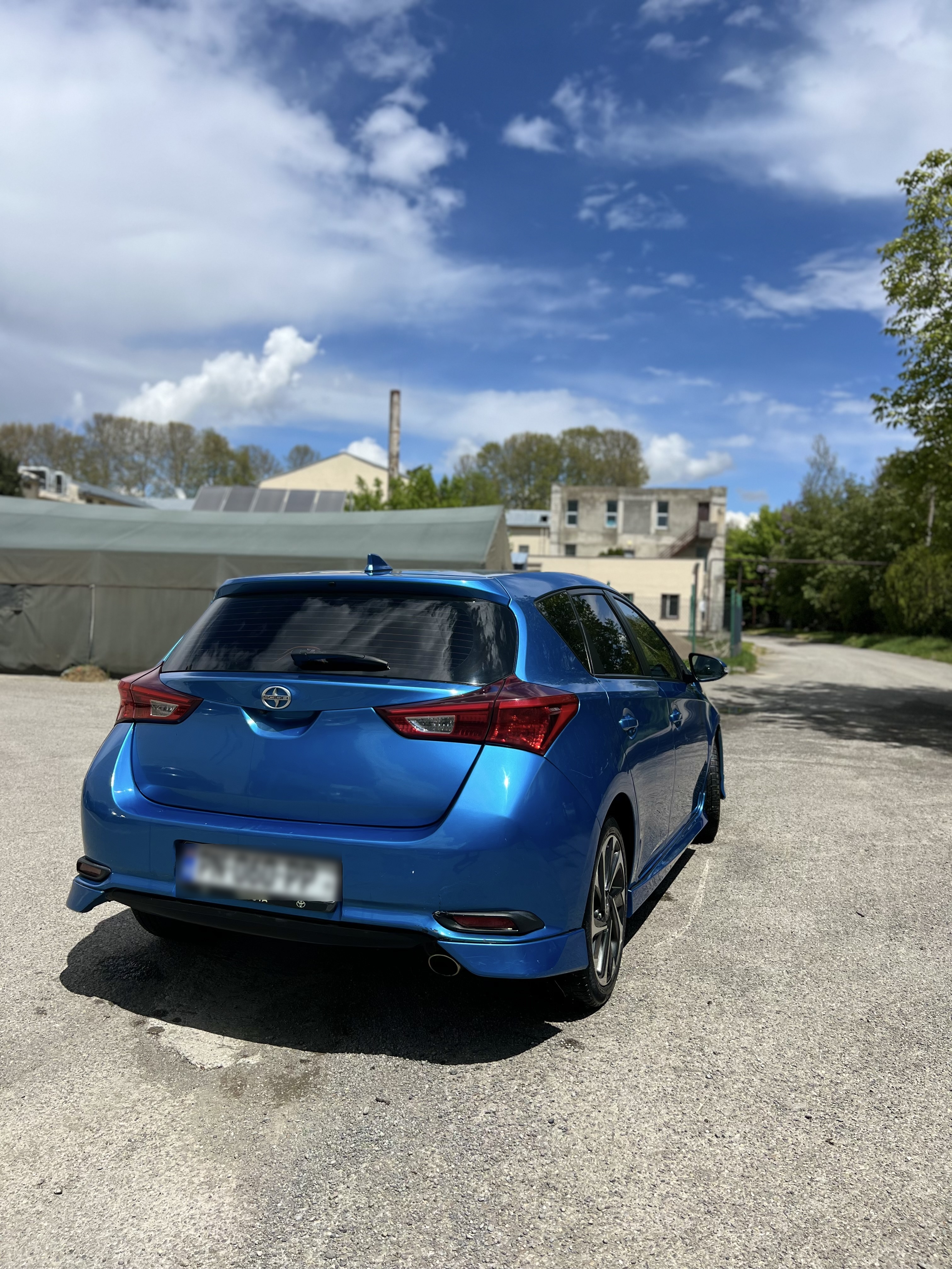 Scion iM - фото 3