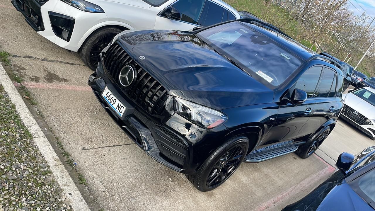 Mercedes-Benz GLE 53 - фото 4
