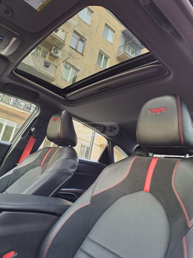 Toyota Avalon TRD 4dr Front-Wheel Drive Seda 2021 — миниатюра 8