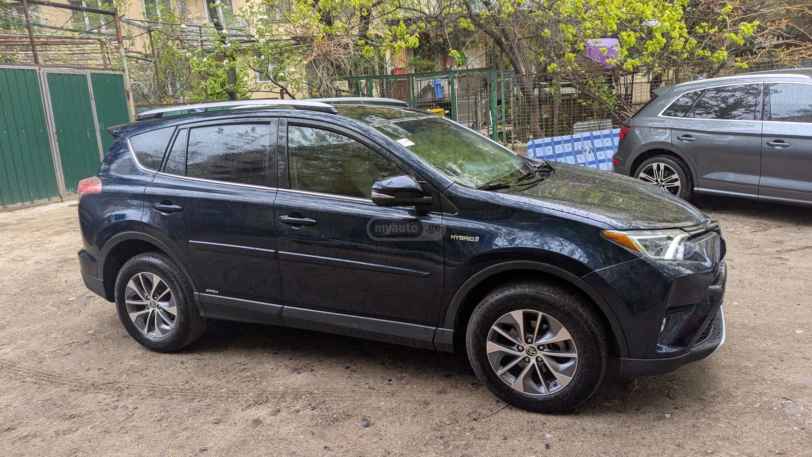 Toyota Rav 4 - фото 5