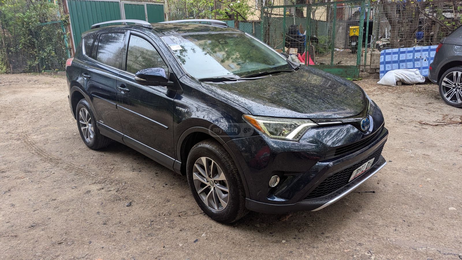 Toyota Rav 4 - фото 6