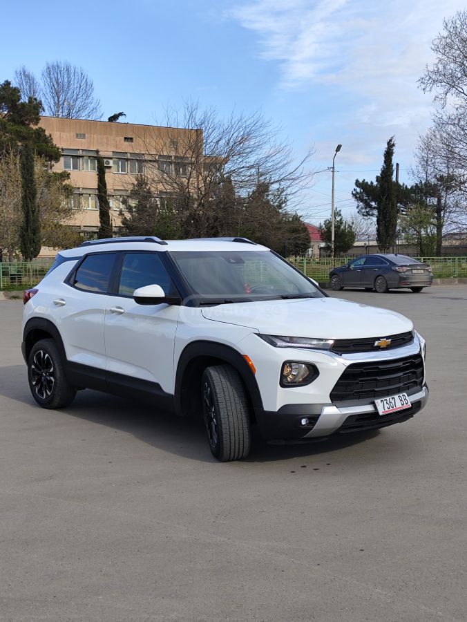Chevrolet Trailblazer - фото 1