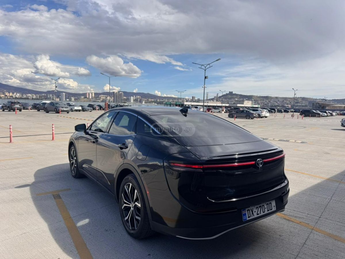 Toyota  — миниатюра 4