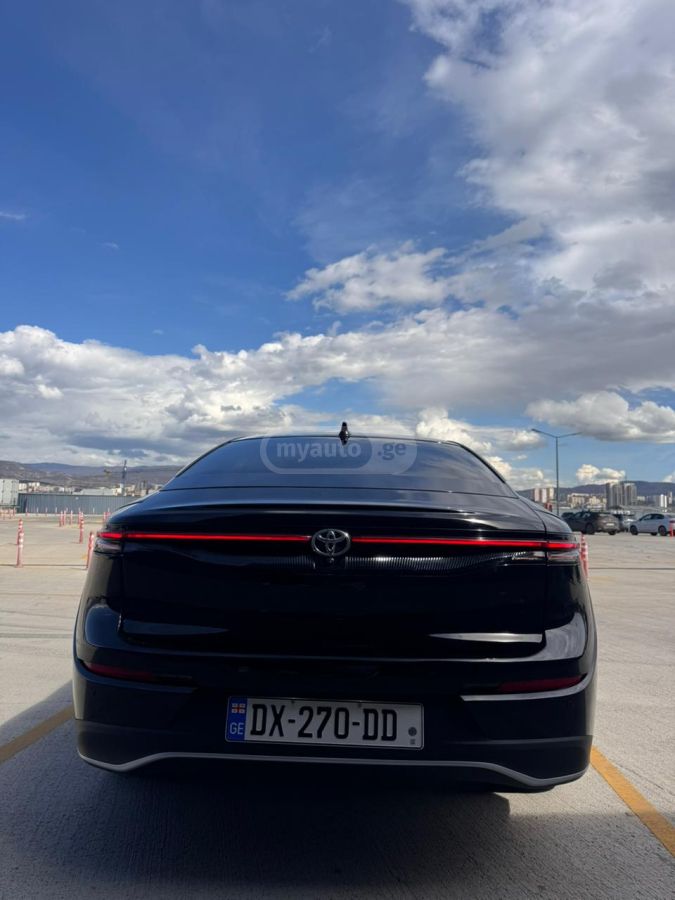 Toyota  — миниатюра 6