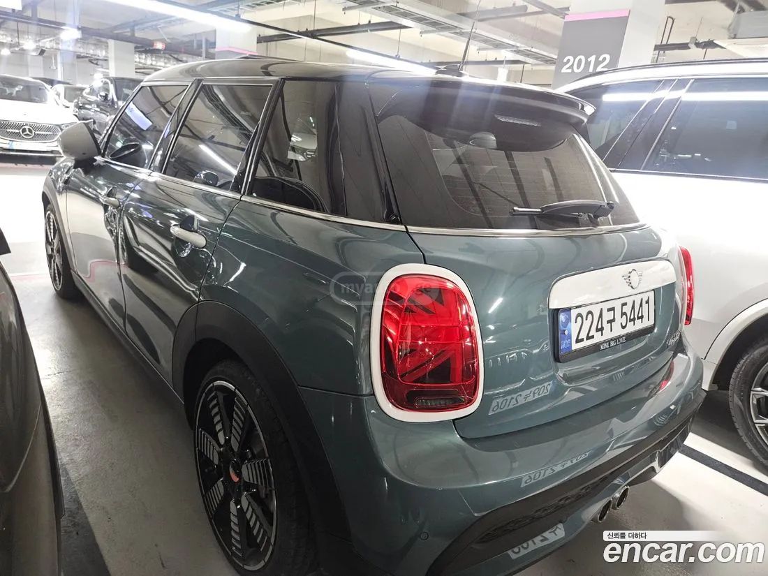 MINI Cooper 2023 — миниатюра 3