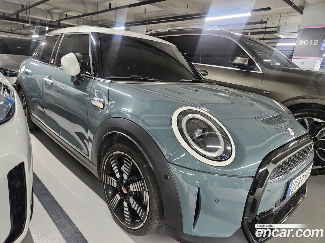 MINI Cooper 2023 — миниатюра 4