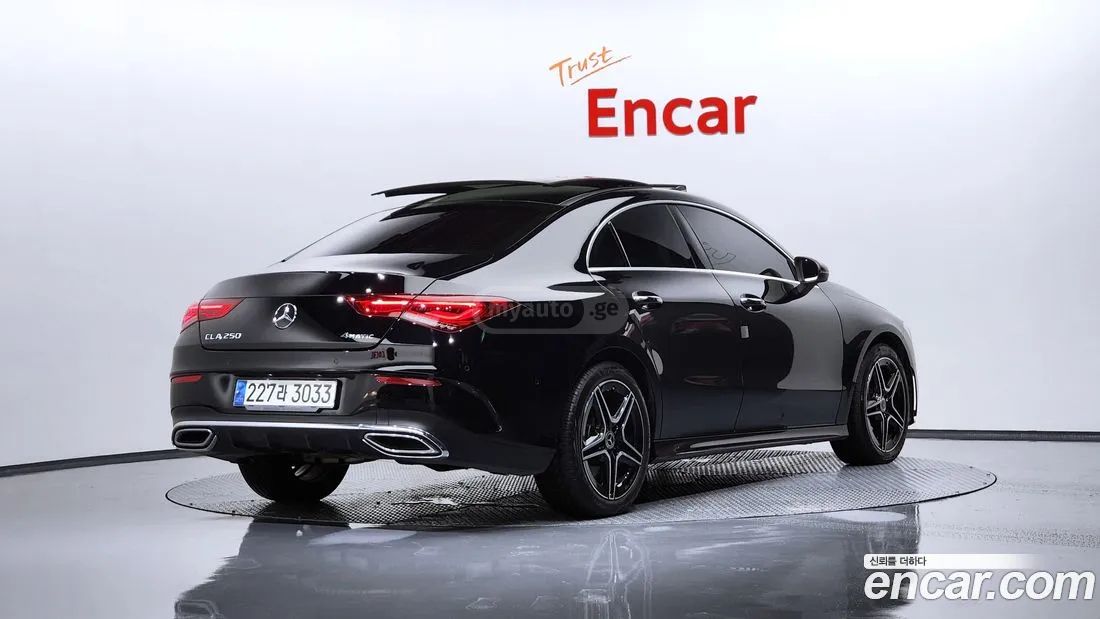 Mercedes-Benz CLA 45 AMG 2023 — миниатюра 2