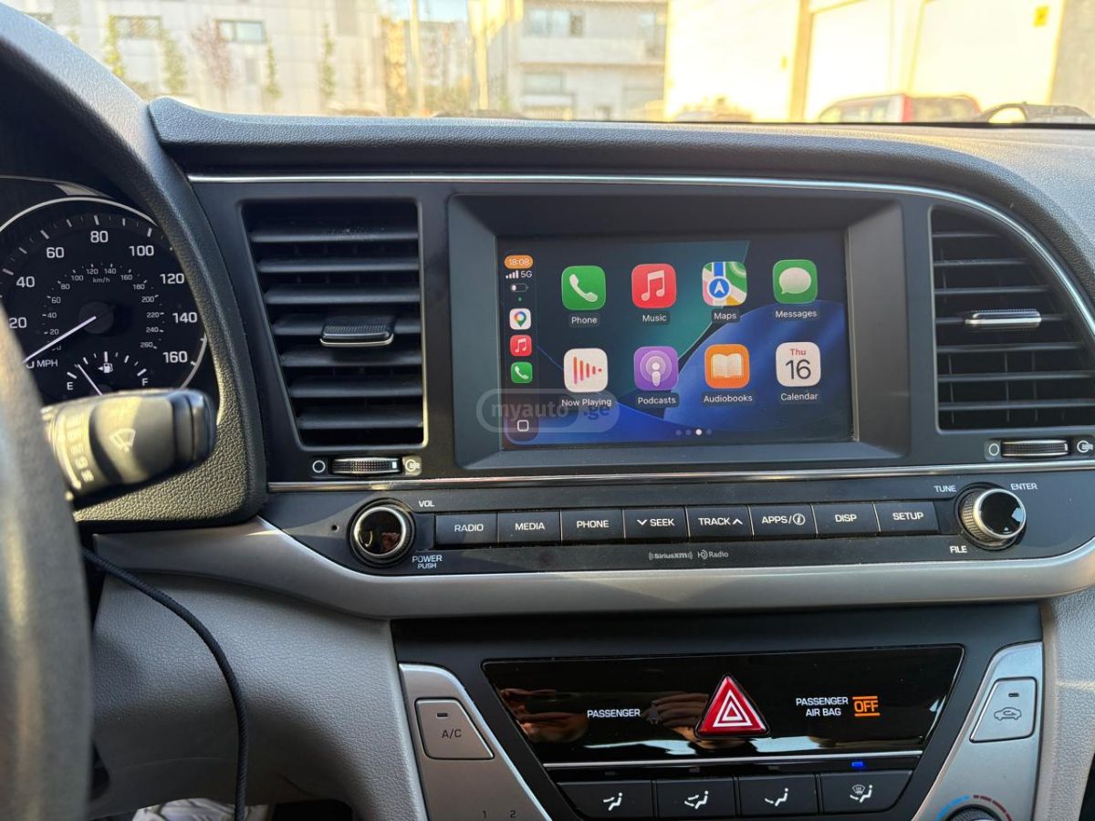 Hyundai Elantra - фото 2