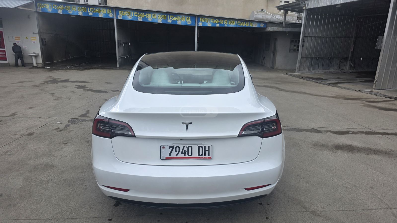 Tesla Model 3 - фото 5