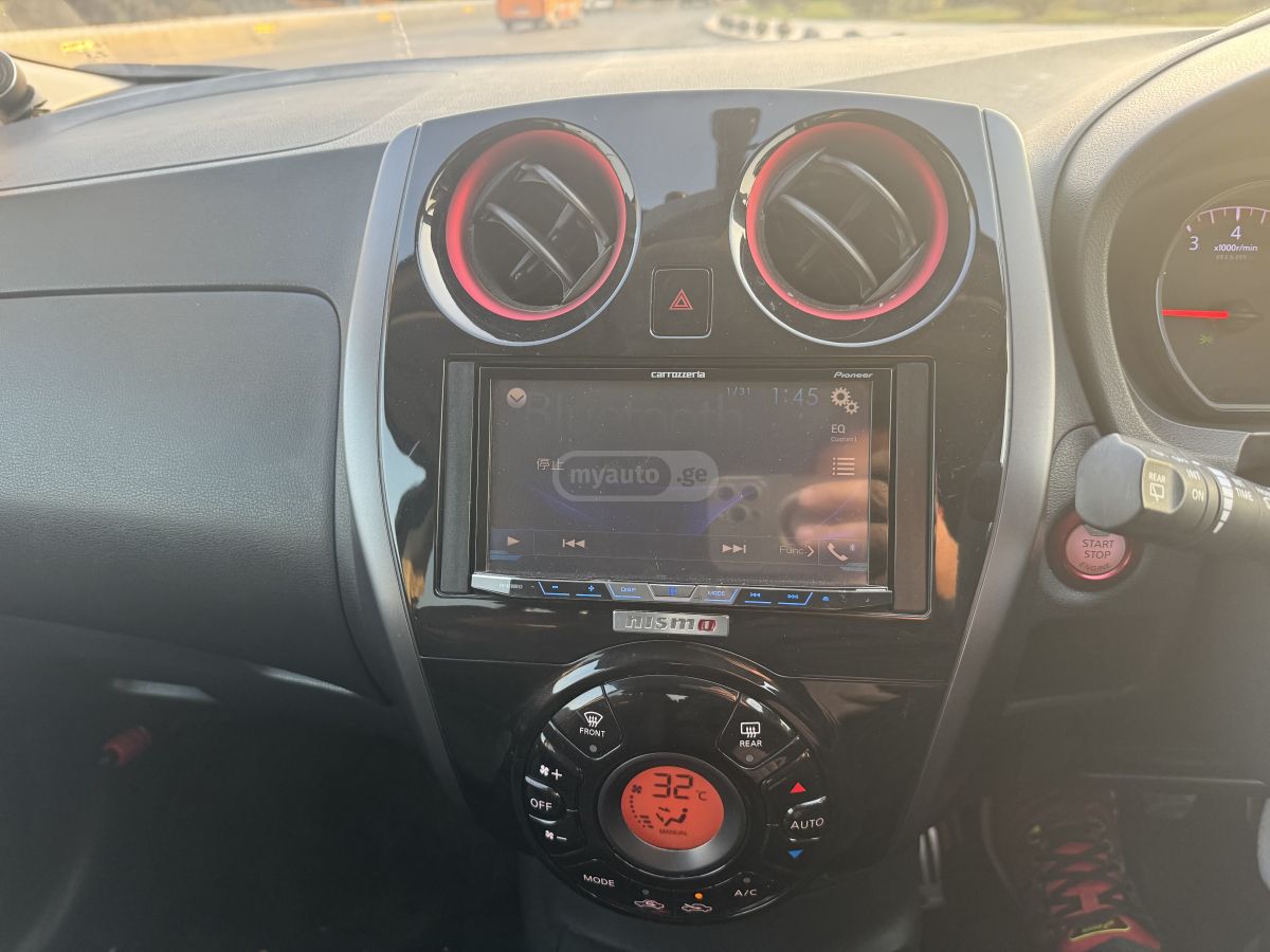 Nissan Note - фото 12