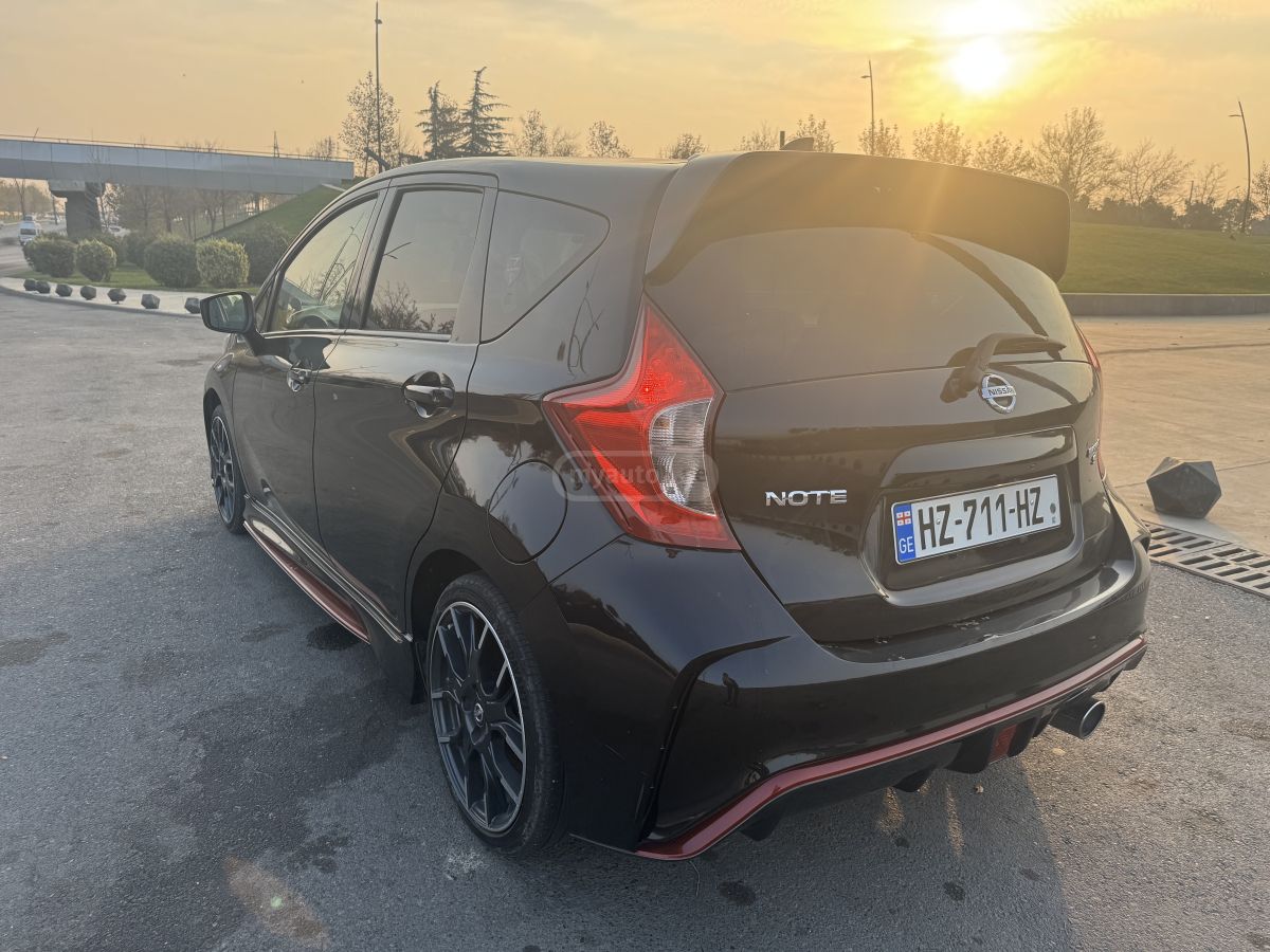Nissan Note - фото 4