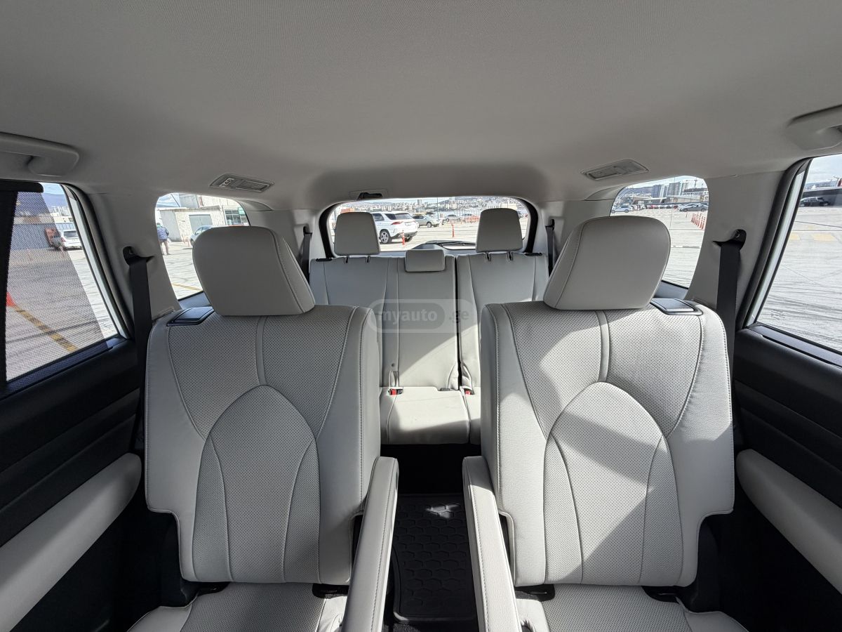 Toyota Limited — миниатюра 12